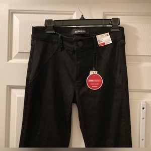 Express 4L statement jeans NWT